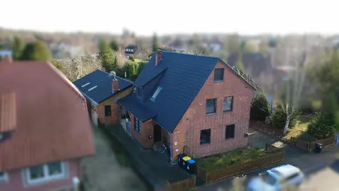 Attraktive Kapitalanlage: Wohnhaus mit großem Nebengebäude in bester Wohnlage von Schwarmstedt