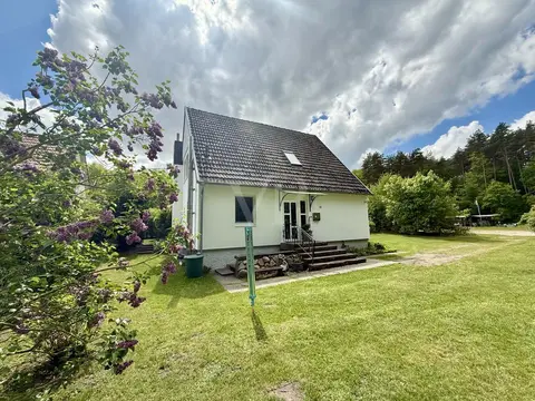 5-Zimmer-Haus zum Kauf in Stuer